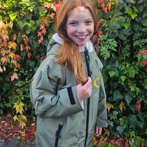 Youth dry robe changing - ,