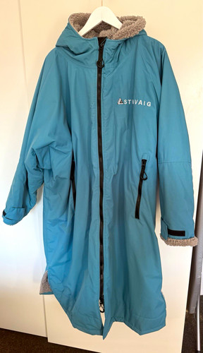 Oversized waterproof hooded