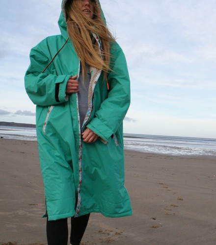 Waterproof changing robe dry